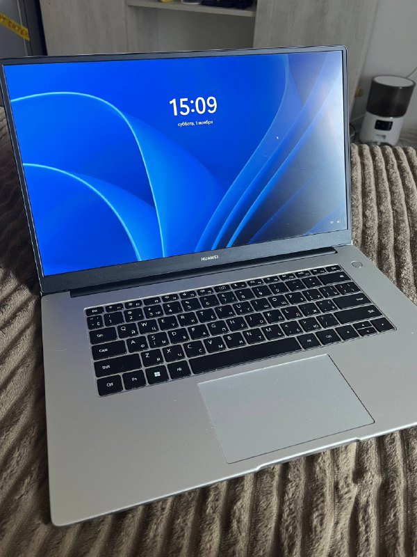 HUAWEI MateBook D 15 ноутбук