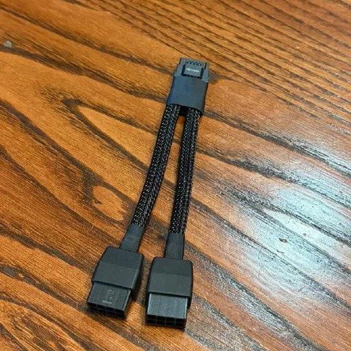 Переходник питания 2×8-pin на 12VHPWR