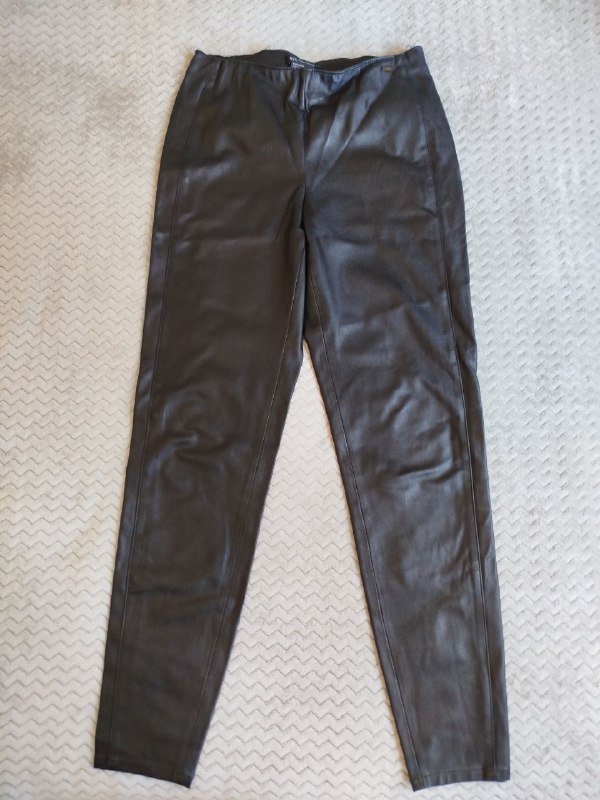 Эластичные брюки скинни из эко-кожи XS-S