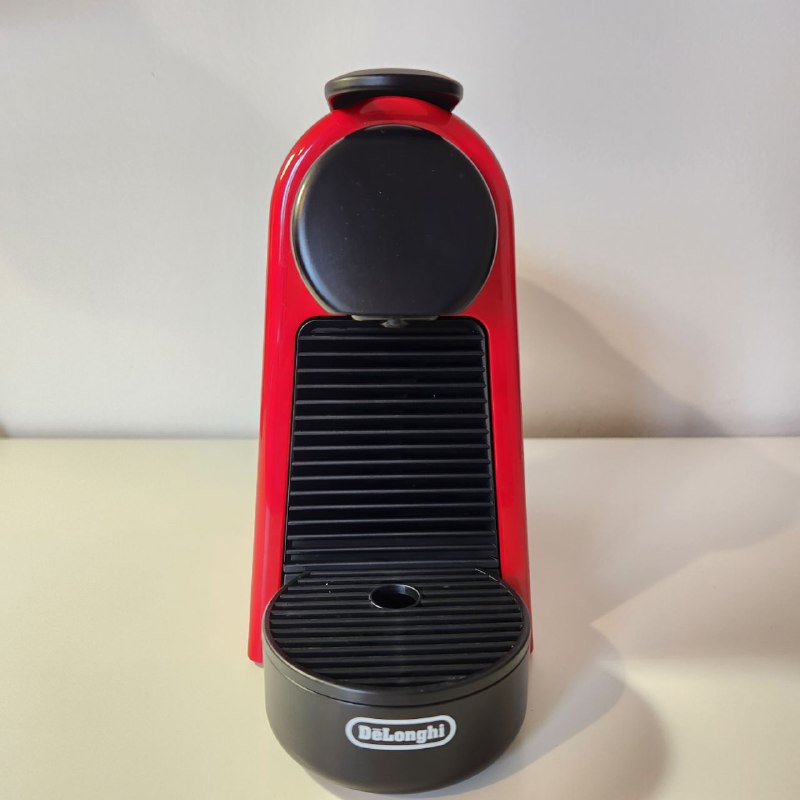 DeLonghi Капсульная кофемашина Nespresso 2