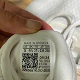 Кроссовки Adidas 2