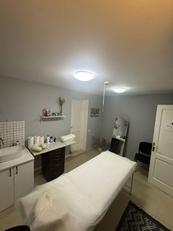 Сдаётся коммерческое помещение в центре Тбилиси