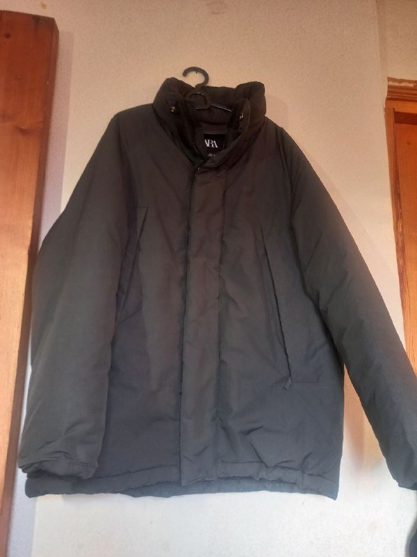 куртки, пальто, ботинки, кухонные принадлежности 6