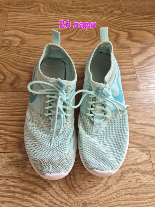 Nike женские кроссовки 38 размер