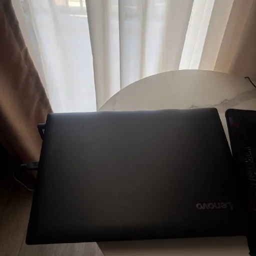 Lenovo ноутбук