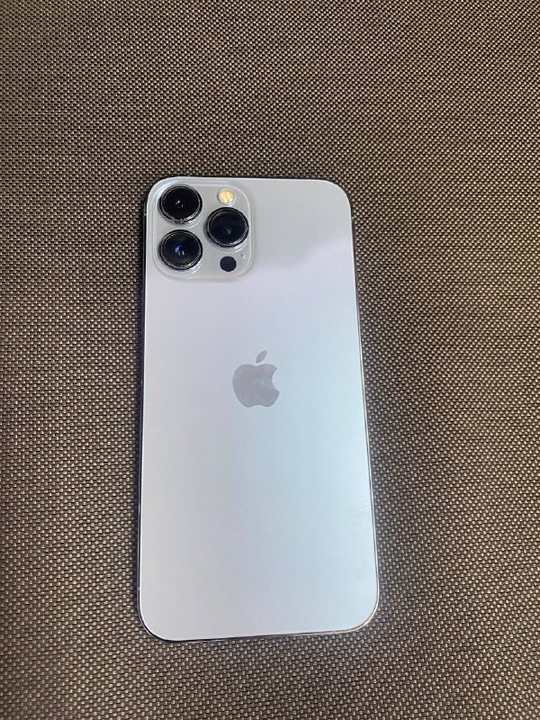 iPhone 13 Pro in perfect condition 2