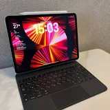 iPad Pro 11" 128GB Wi-Fi M2 с Magic Keyboard и Apple Pencil 2