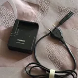 Canon 650D, 18-55mm lens, charger, battery 6