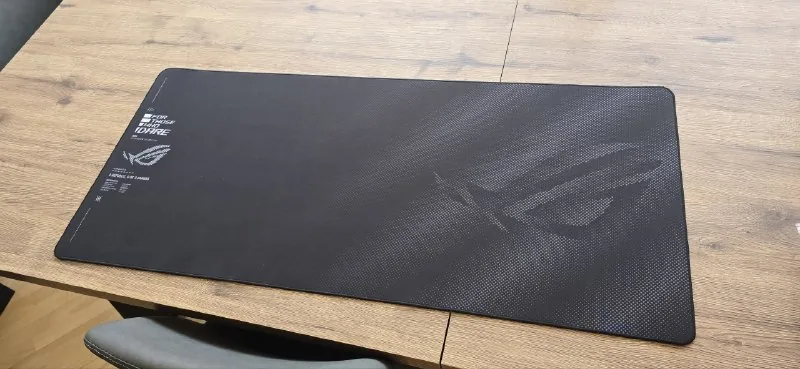Asus ROG ковёр, Razer Atlas, Алиса мини 2, наушники, колонка, геймпад 1