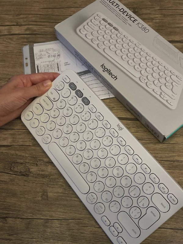 Беспроводная клавиатура Logitech K380