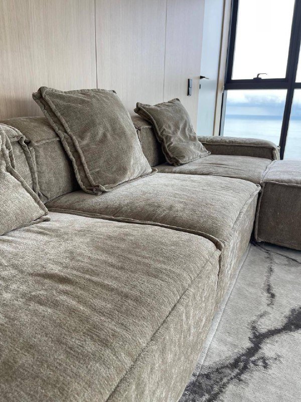 диван и пуф