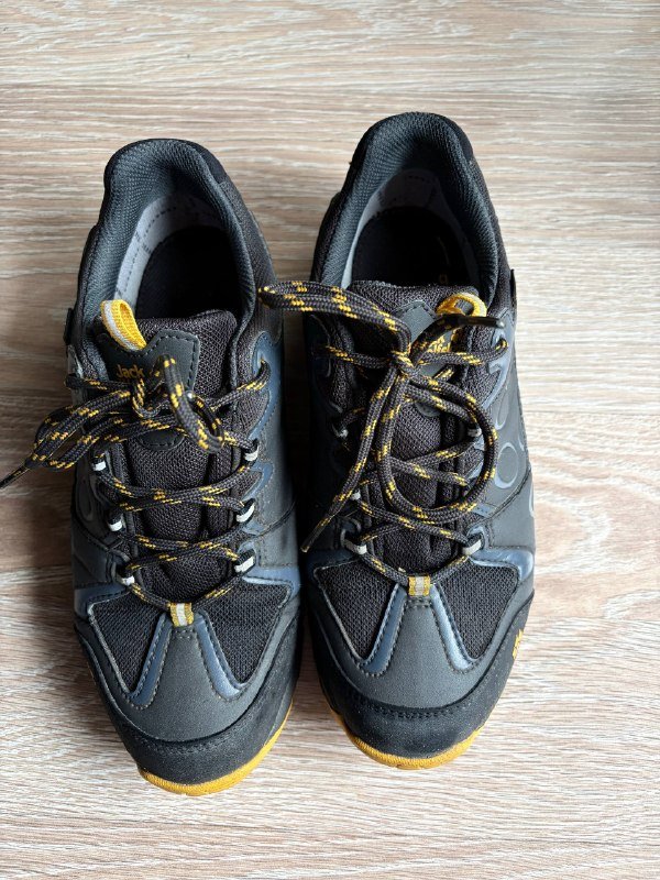 Походные кроссовки Jack Wolfskin