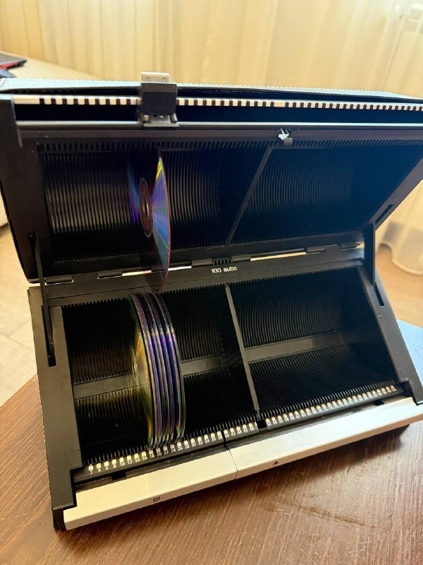 Кейс для хранения дисков DiscGear 100 дисков 4