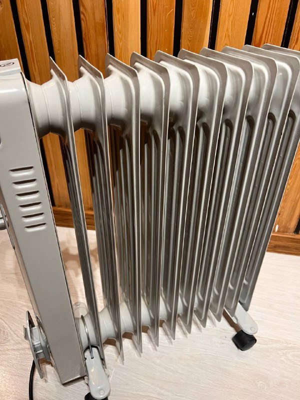 Обогреватель 2500W 10 секций 2