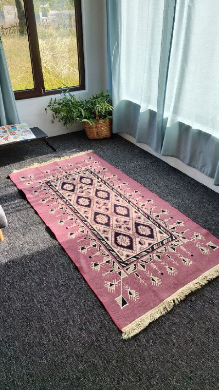 Розовый ковер 190x100, Синий ковер 120x180, Светлый ковер 2