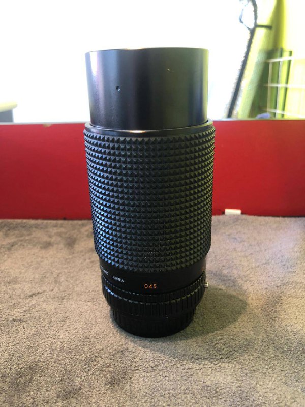 Tamron AF 70-300mm f/4-5.6 Di LD Macro lens 7