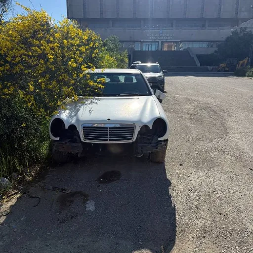 Mercedes W210 E220