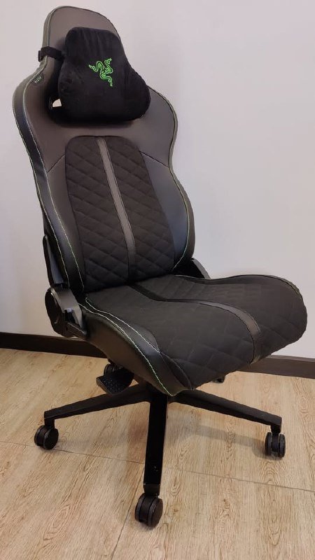 Компьютерное кресло Razer Gaming Chair Enki Black/Green 1
