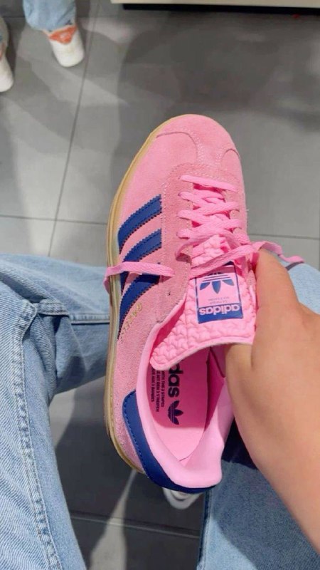 Addidas gazzele новые женские кроссовки размер 38