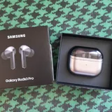 Samsung Galaxy Buds3 Pro 1
