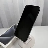 iPhone 15 Pro Max 4