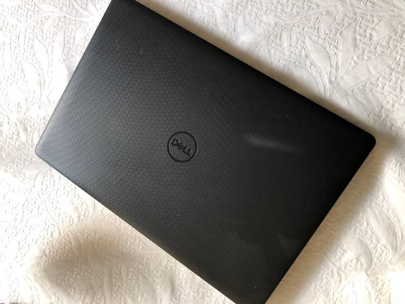 Ноутбук DELL Vostro 3590, 15.6" экран, 4 ГБ RAM, 1 ТБ HDD 2