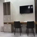 Телевизор BBS 43BS8300, кронштейн 3