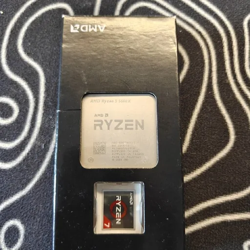 AMD Ryzen 5 5600X процессор