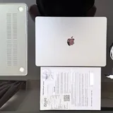 MacBook Air 15,3 M4 24/512 გბ 10