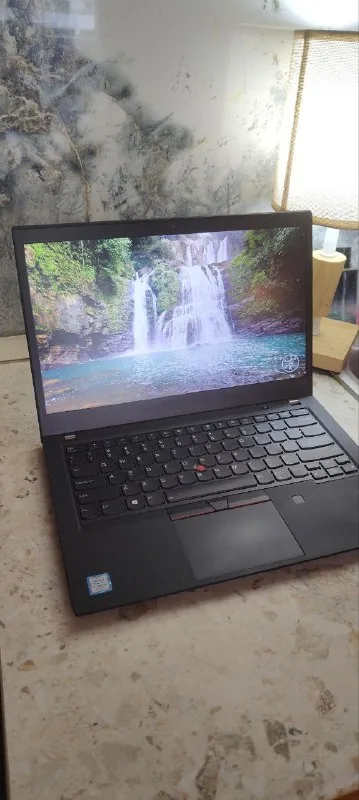 Lenovo ThinkPad T490 1
