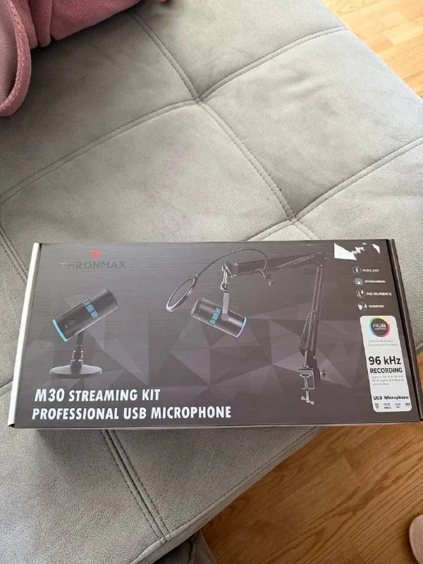THRONMAX M30 Streaming Kit 1