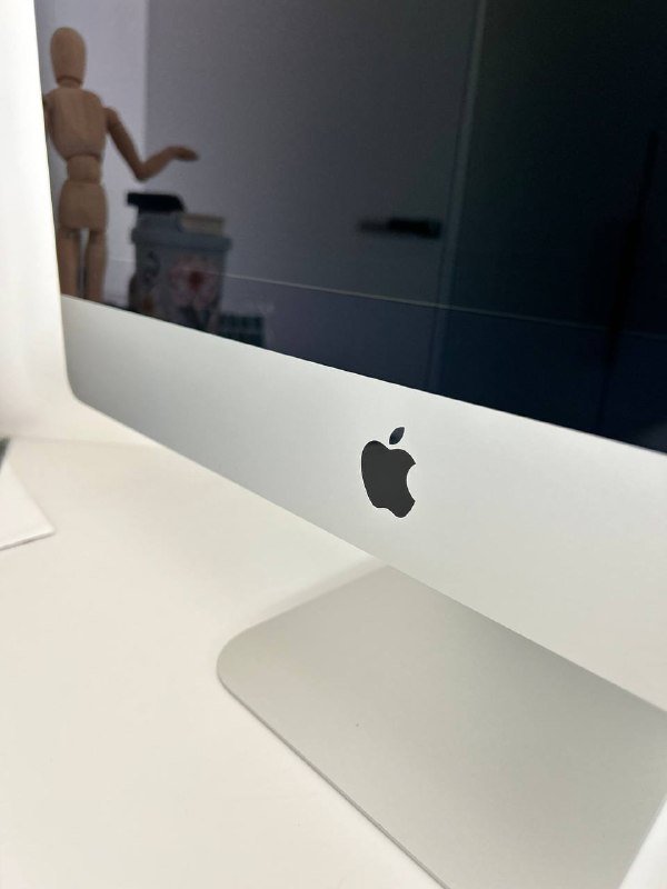 iMac 21.5" Late 2013 Intel Core i5 8GB RAM 7