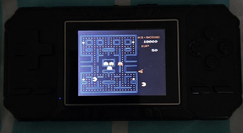 Портативная игровая ретро консоль Handheld Game Console 520 in 1 10