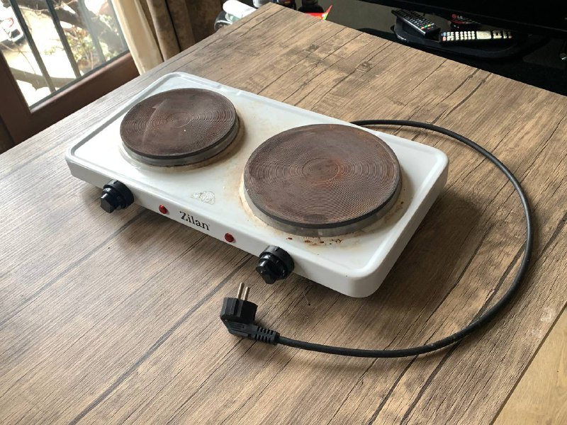 Электрическая настольная плита Zilan ZLN2180