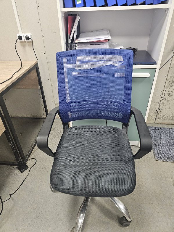 Офисные кресла 2