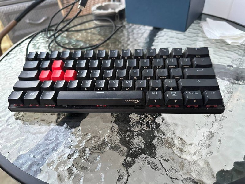 HyperX Alloy Origins 60 клавиатура 3