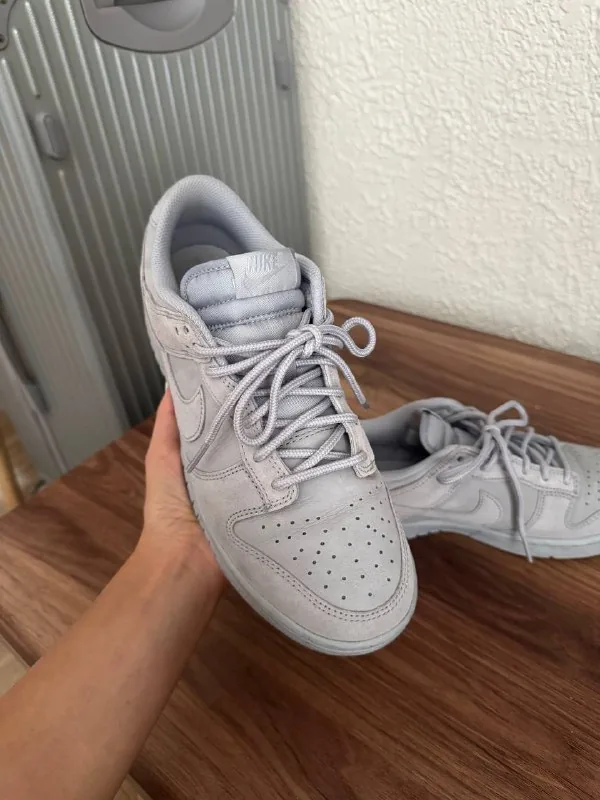 Кроссовки Nike 1