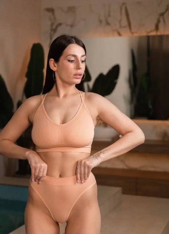 Бежевый лиф без косточек 3