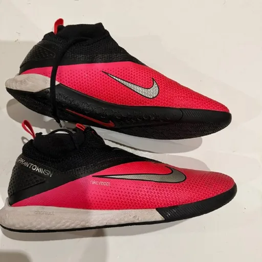 Чоловічі футбольні бутси Nike