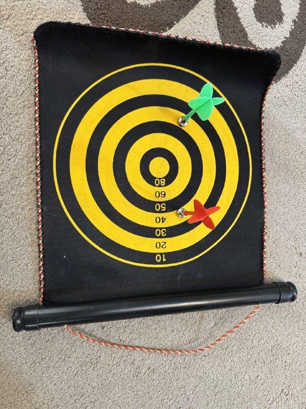 дартс магнитный, пазлы Макквин и собачки, резиновый тетрис, игра перекати ежик, рогатка Энгри Бёрдс, весы бегемотик 2