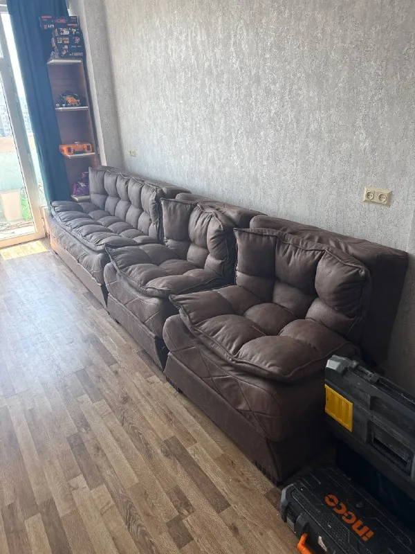 2 кресла, 1 диван