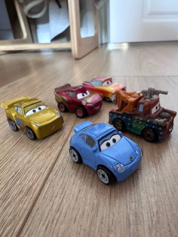 Машинки металлические Mattel 5 шт