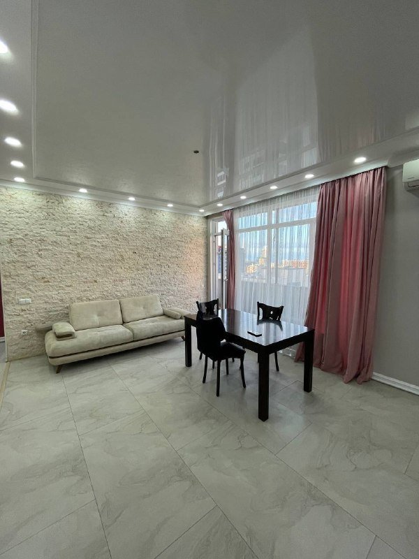 4-х комнатная квартира с террасой, 3 спальни, Батуми 10