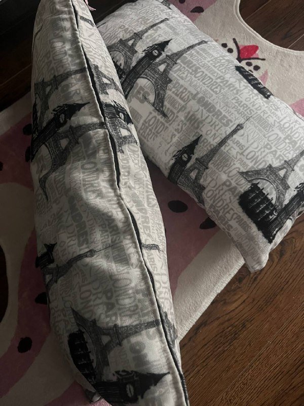 Подушки с наволочками 50х30 4 штуки 2