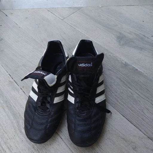Adidas Kaiser 5 Team футбольные сороконожки