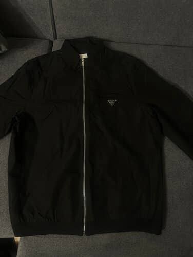 Prada ea7 и Burberry дождевик копия