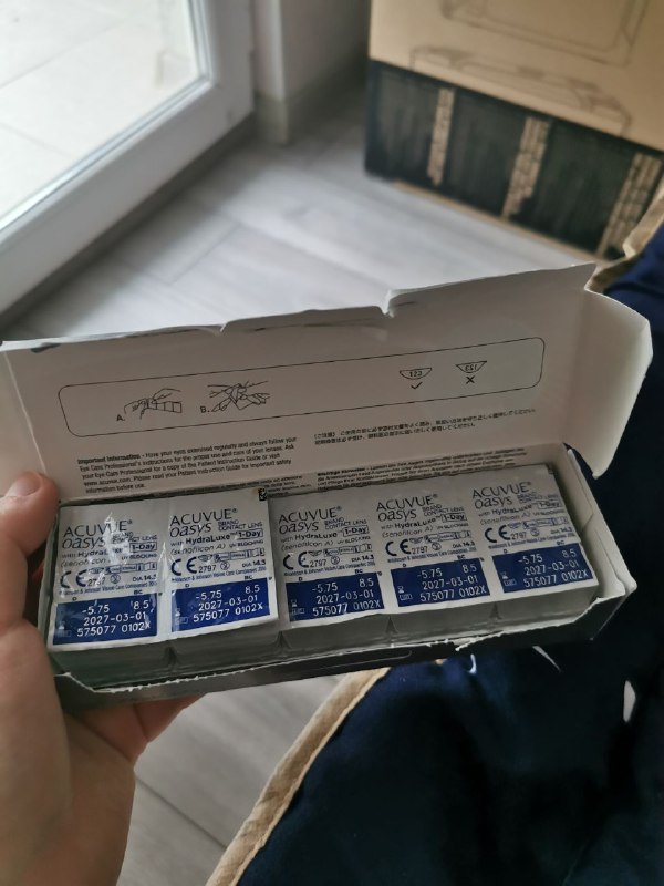 Линзы acuvue oasys hydraluxe, 27 шт из 30 2