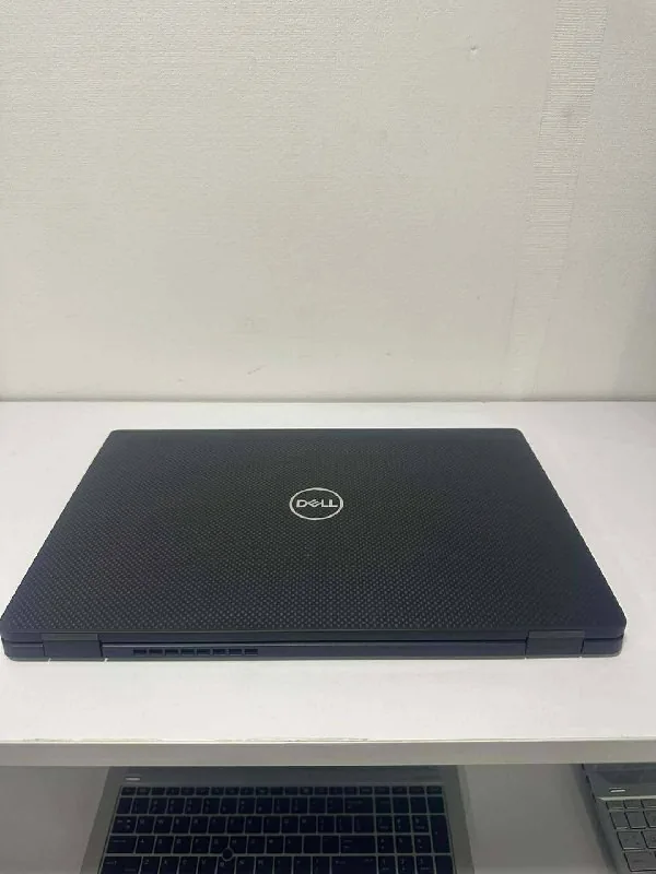 Dell laptop i7, 16GB RAM 1