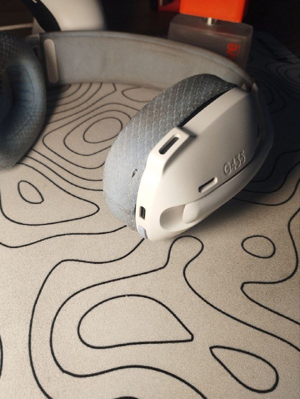 headphones Logitech G435