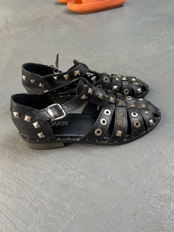 Shoes, Size 39